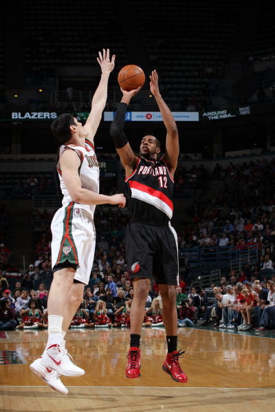 示了他不仅 示了他不仅